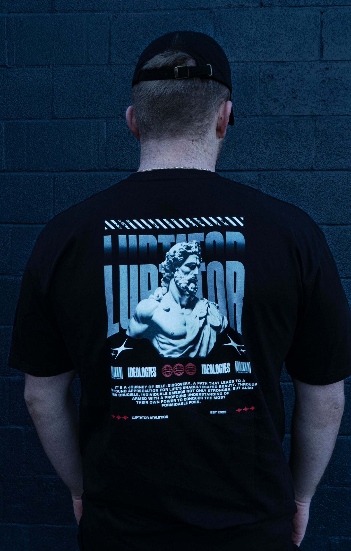 LUPTATOR MONUMENT TEE